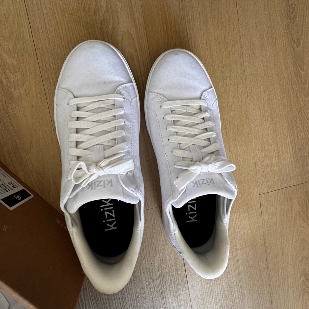 Irvine-Kizik women’s sz10